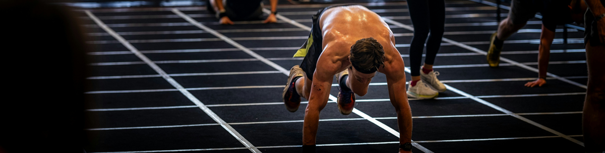 Hyrox Burpee broad jumps: zo train je deze zware oefening