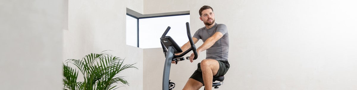 Afvallen met hometrainer: schema, calorieën en tips