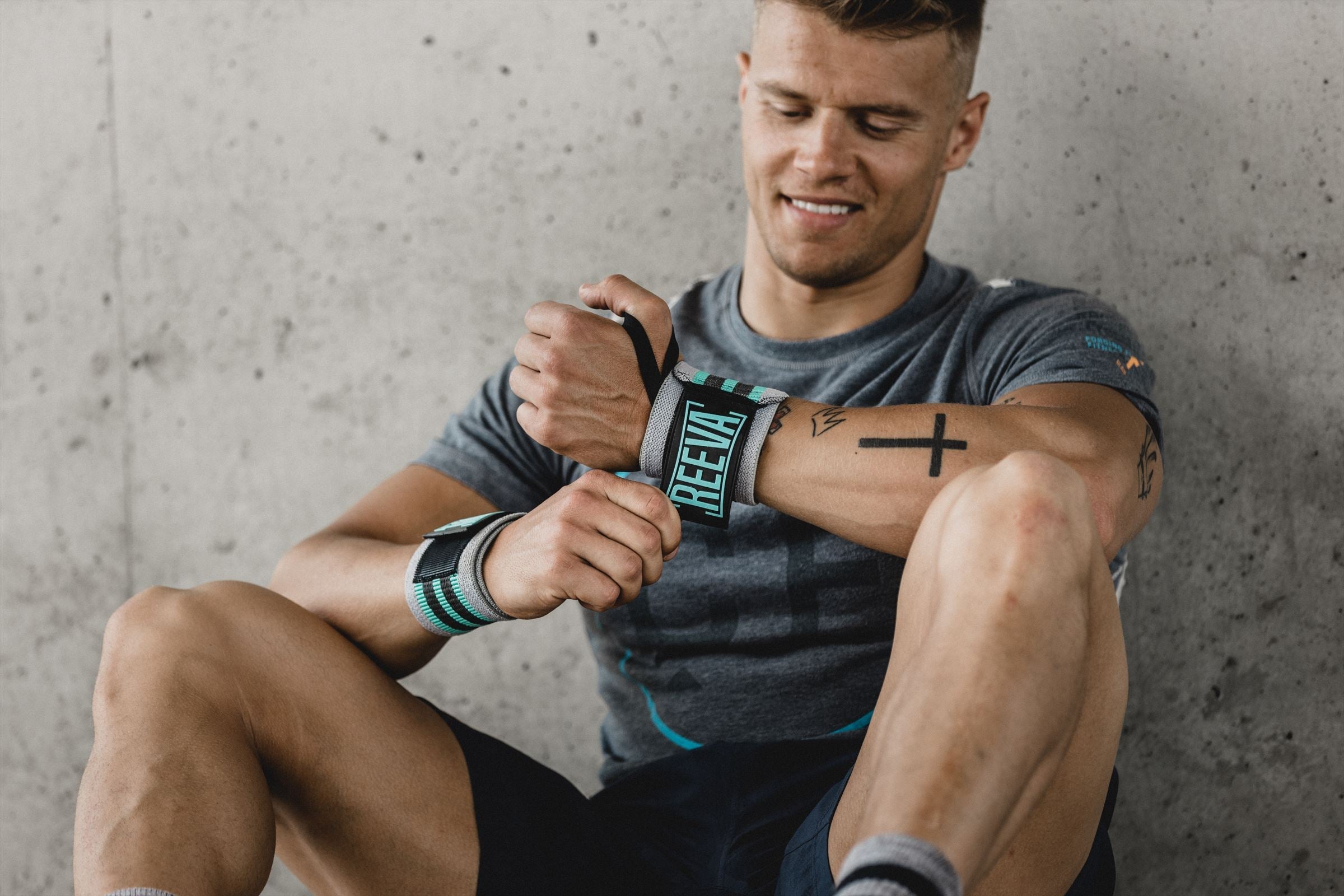 Reeva Wrist Wraps - Blauw