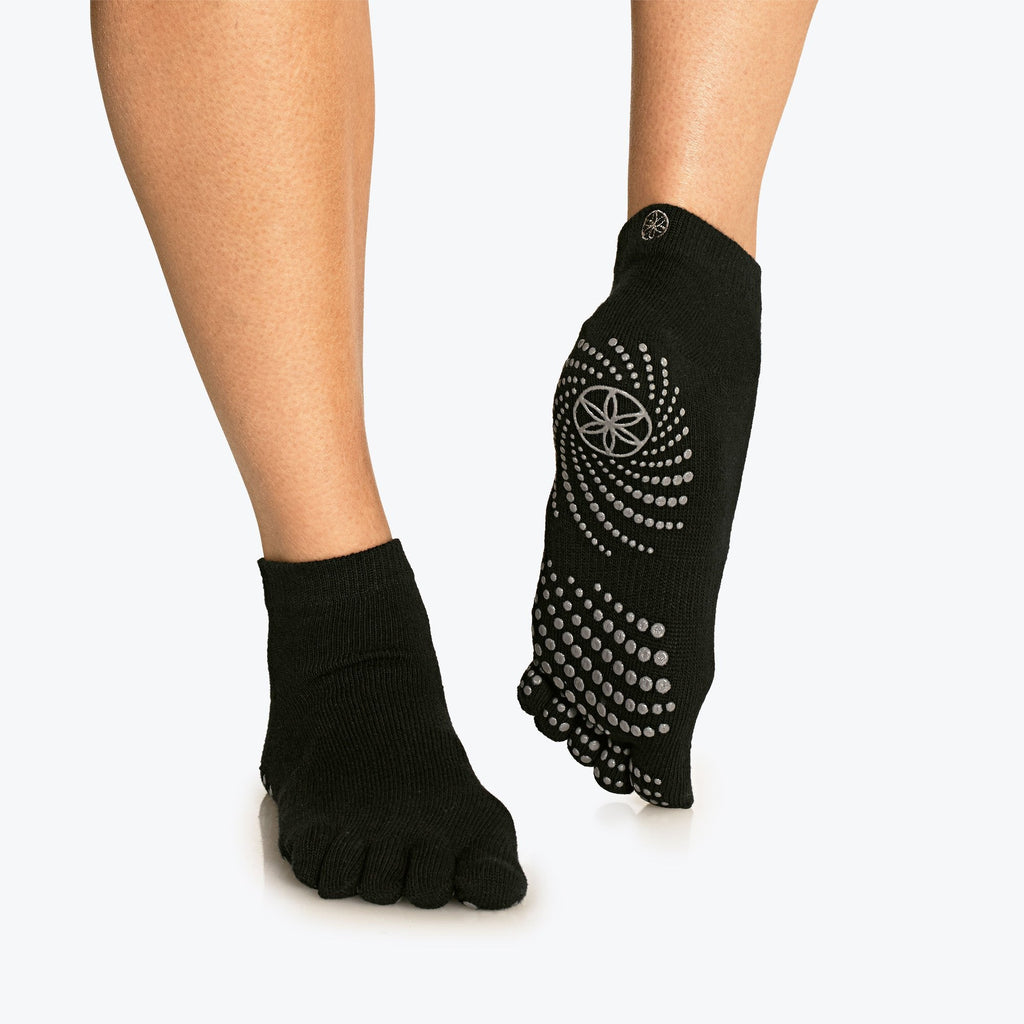 Gaiam Grippy Yoga Socks - Anti-Slip Yogasokken - Zwart/Grijs