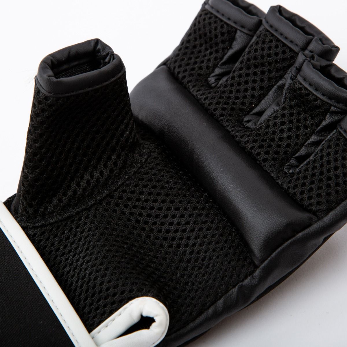 Everlast Core Kickbokshandschoenen - Zwart