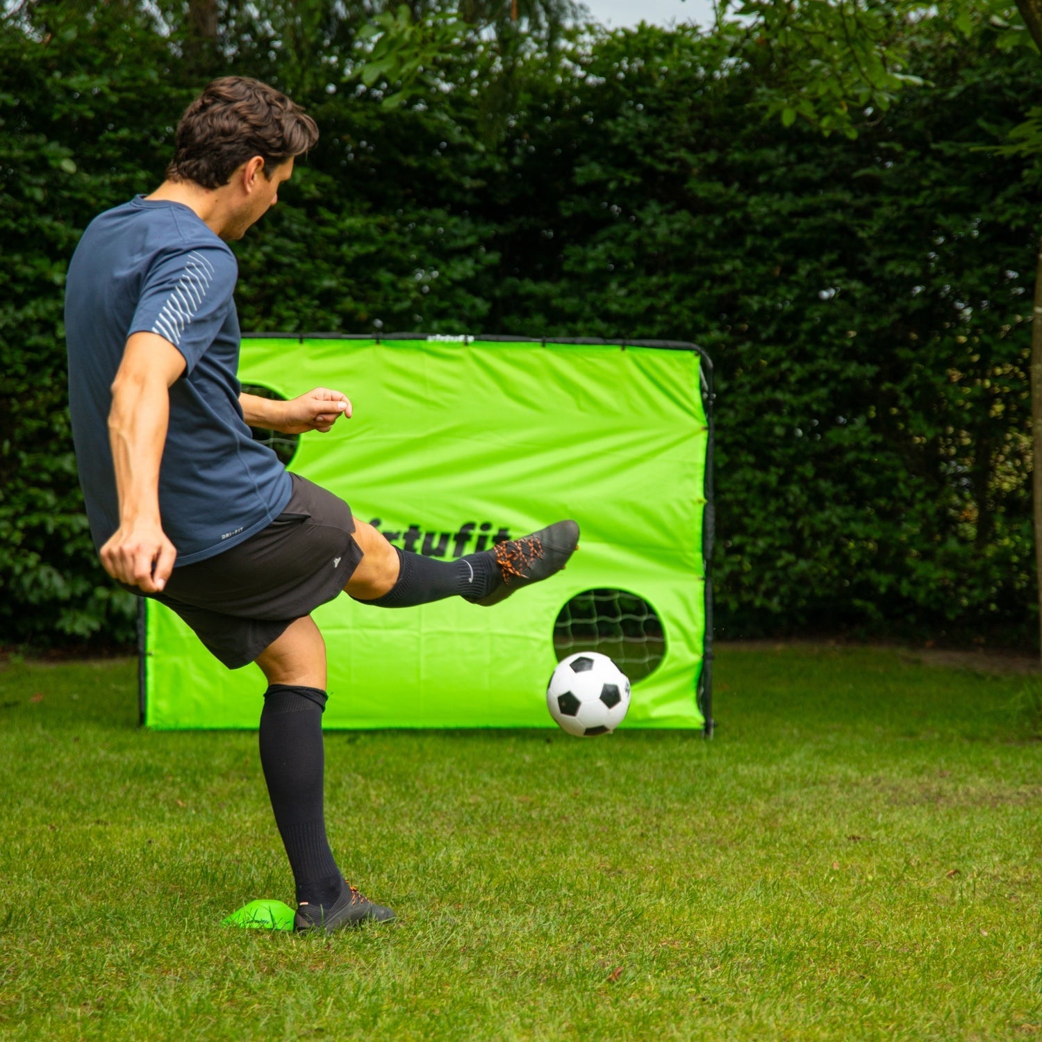 VirtuFit Voetbaldoel met Doelwand - Voetbal Goal - 180 x 120 cm