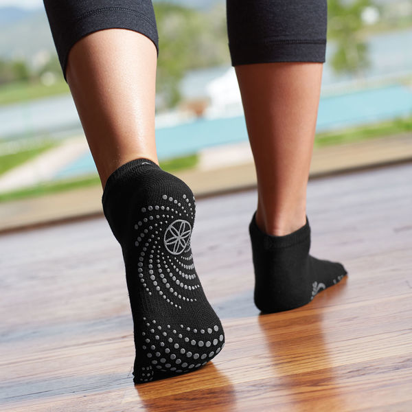 Gaiam Grippy Yoga Socks - Anti-Slip Yogasokken - Zwart/Grijs
