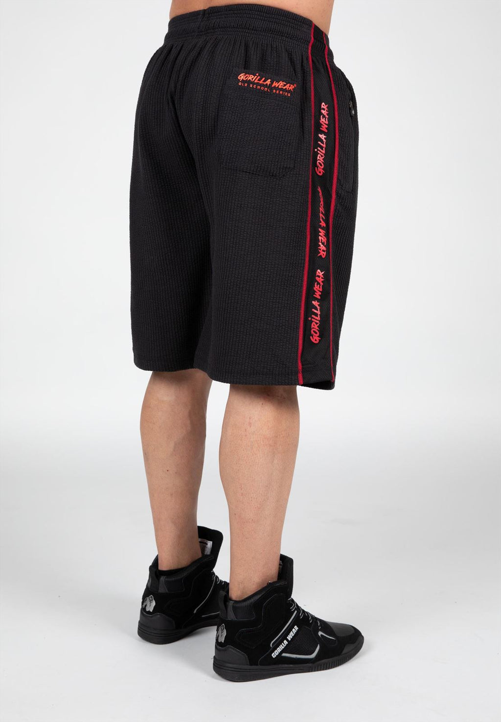 Gorilla Wear Buffalo Old School Workout Shorts - Zwart/Rood