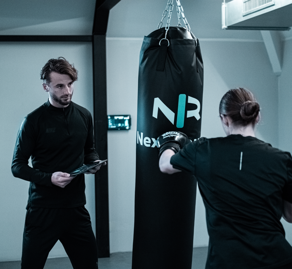NextRound Smart Boxing Bag Inclusief Tablet Interface