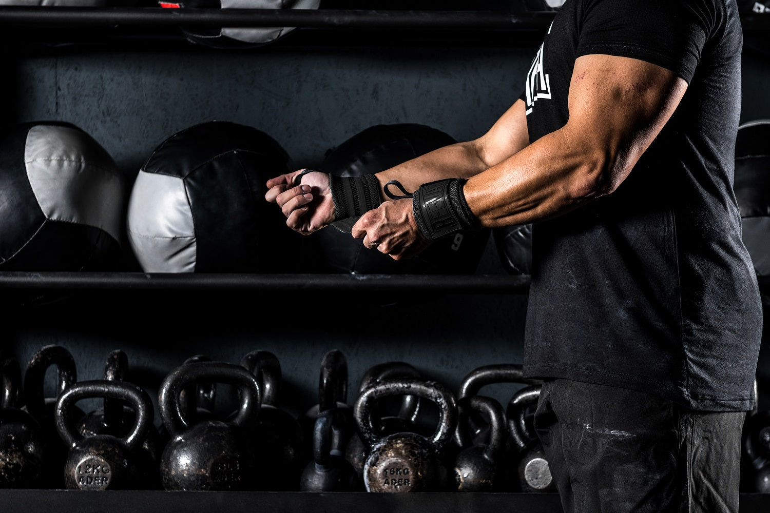 Reeva Wrist Wraps - Zwart