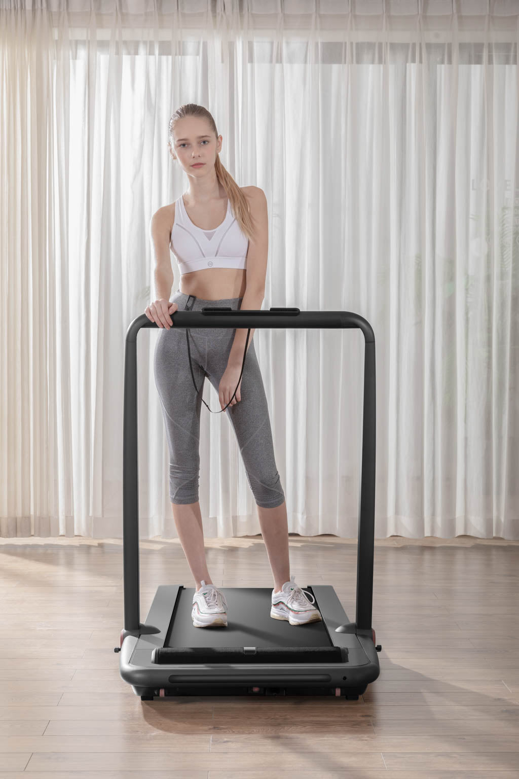 Flow Fitness Runner DTM200i Loopband - Showroommodel