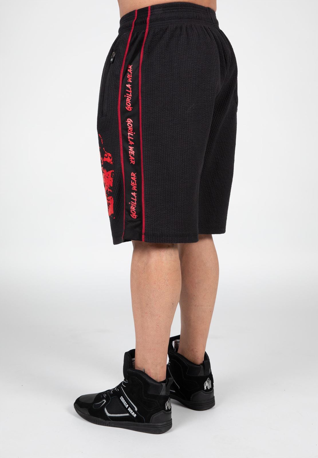 Gorilla Wear Buffalo Old School Workout Shorts - Zwart/Rood