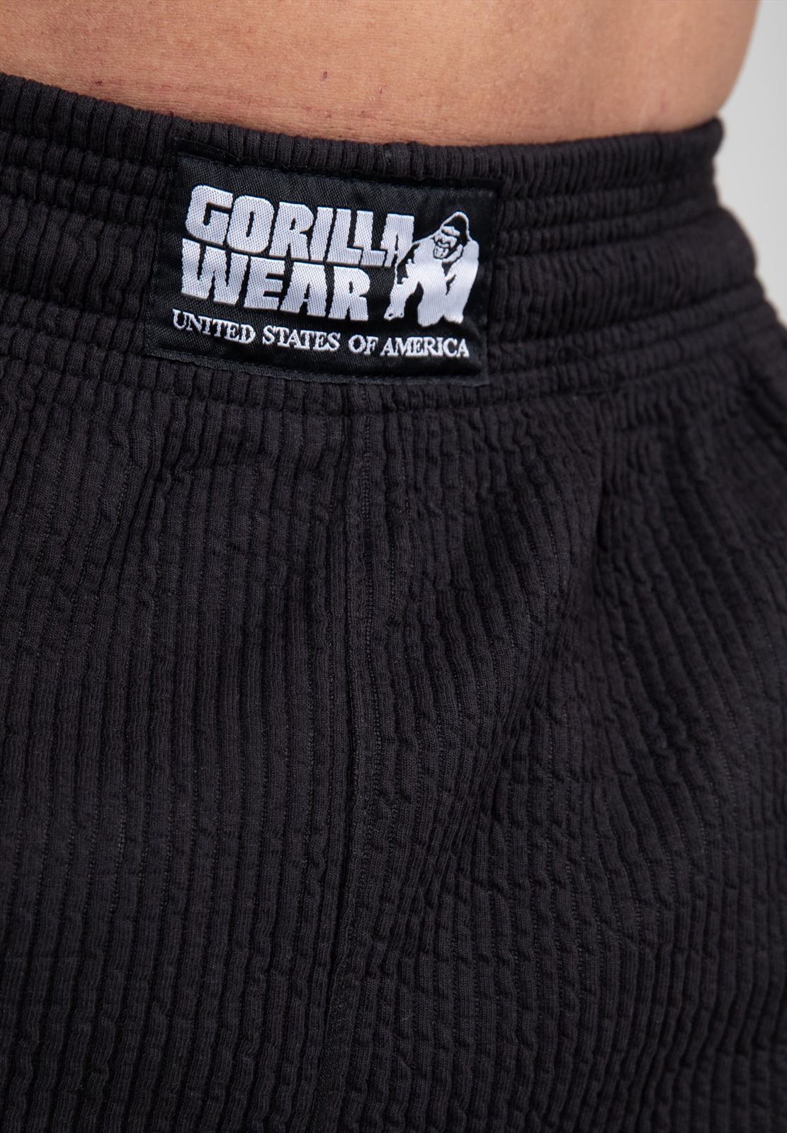 Gorilla Wear Augustine Old School Shorts - Zwart