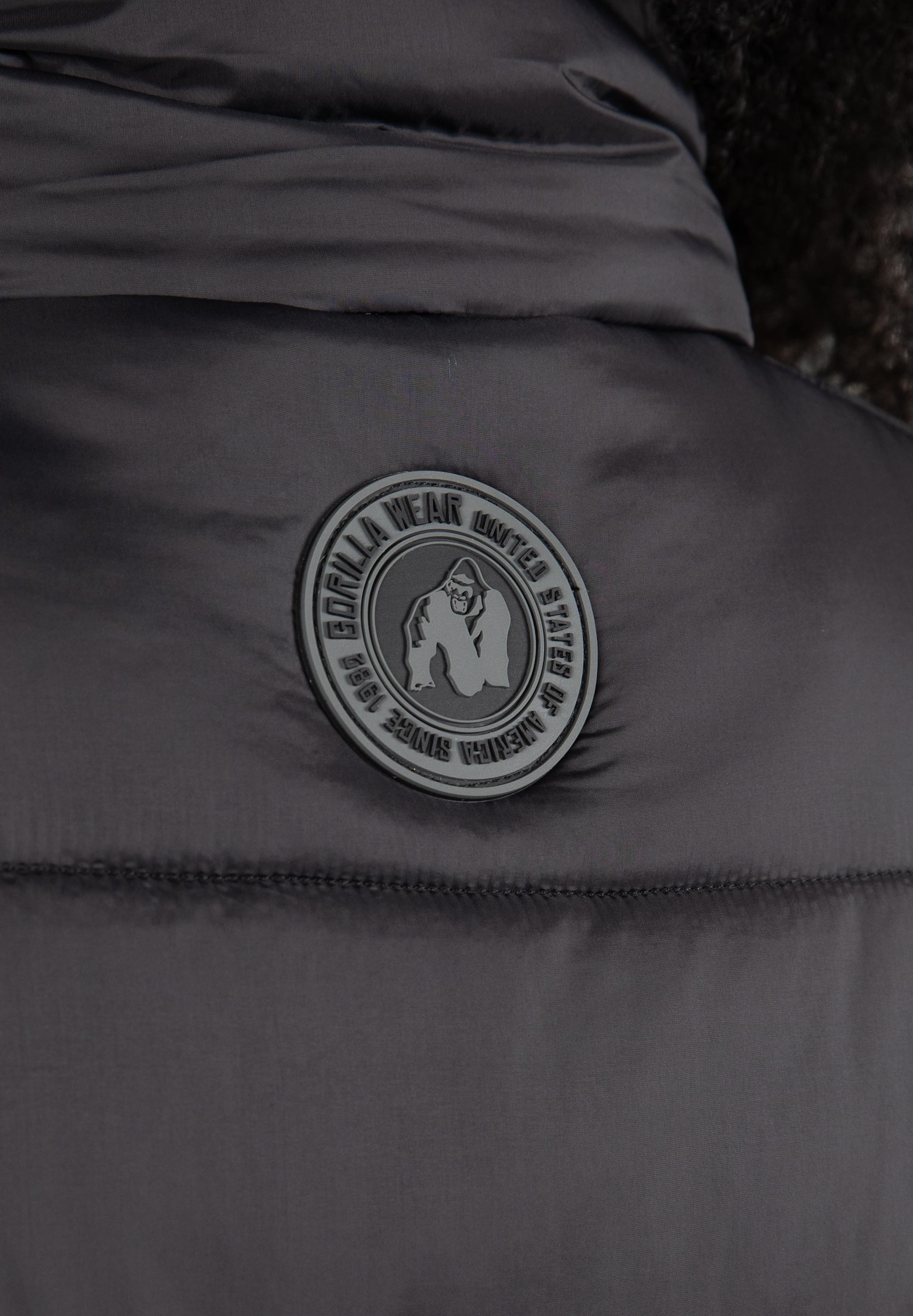 Gorilla Wear Lucia Bodywarmer - Zwart