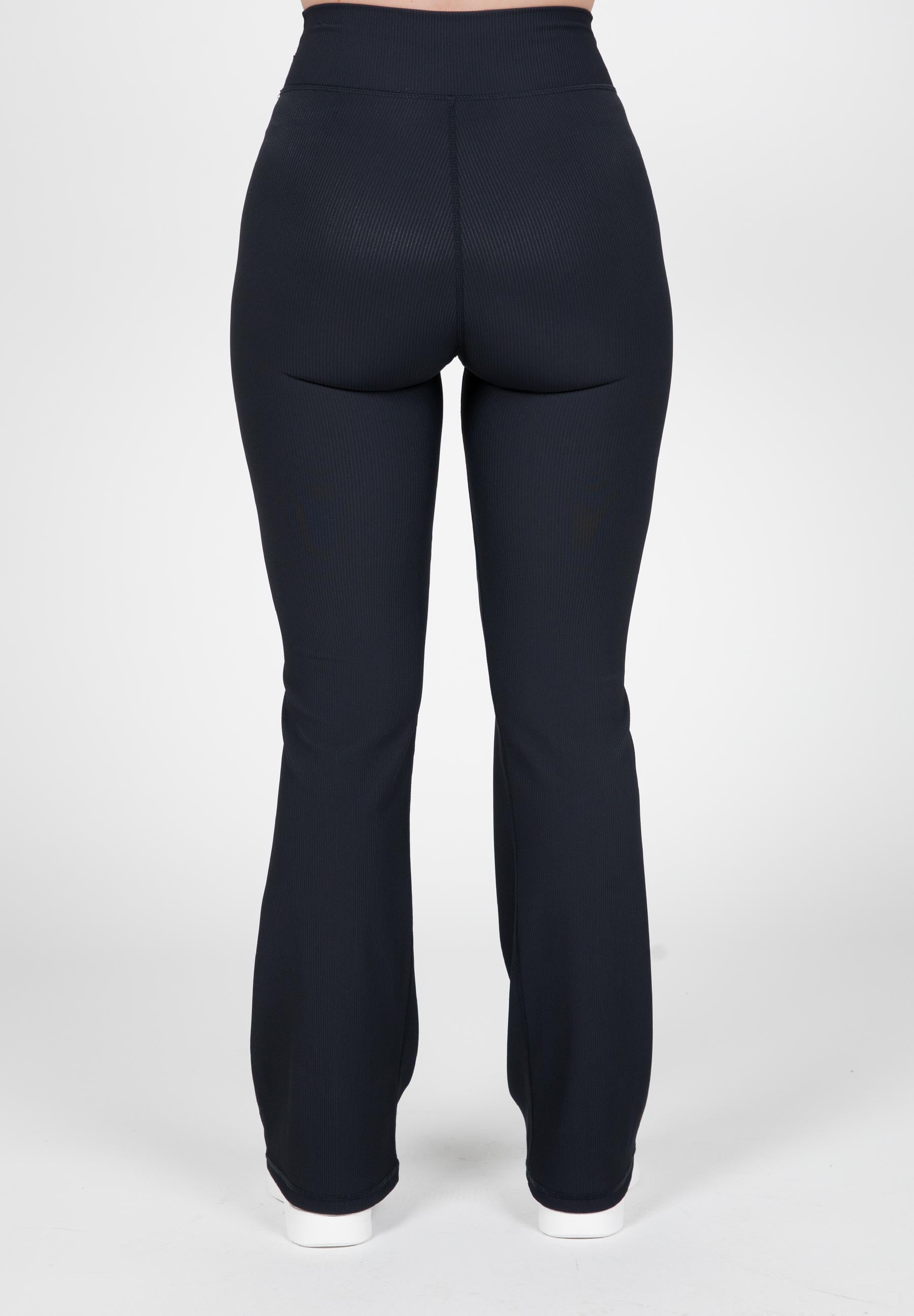 Gorilla Wear Carmen Flared Legging - Zwart