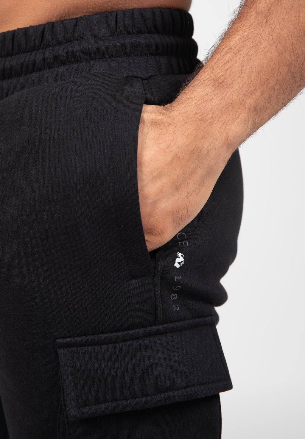 Gorilla Wear Hudson Cargo Sweat Shorts - Zwart