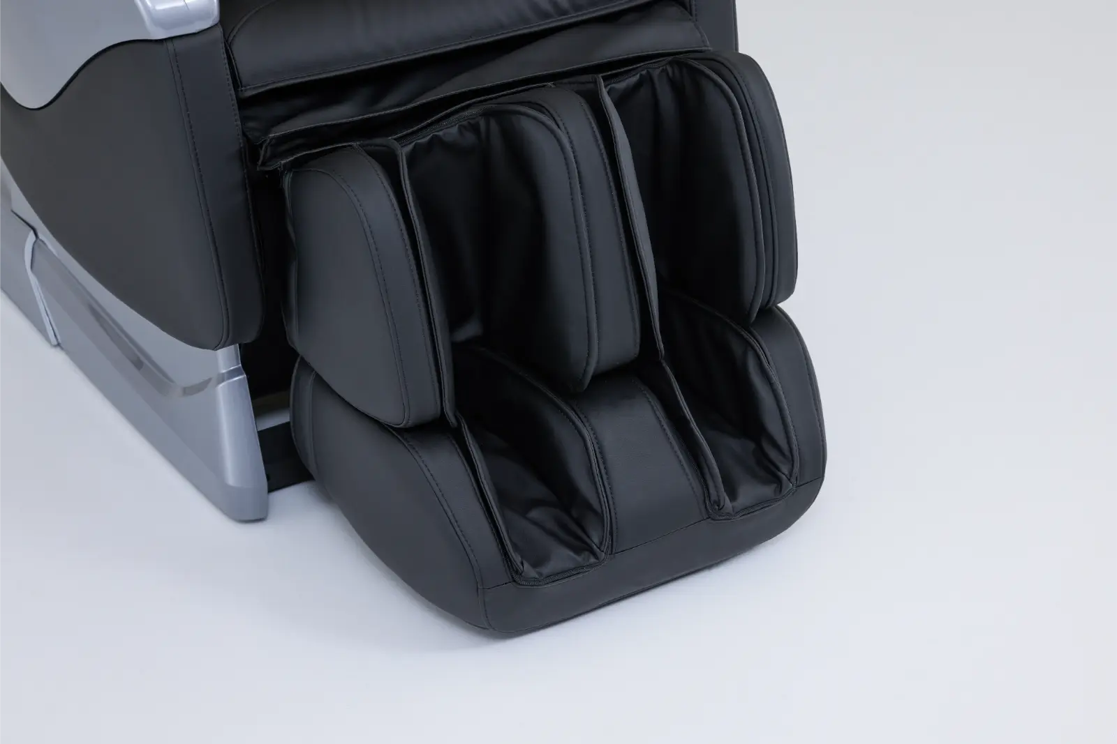 TotalSeat Massagestoel Leone - Zwart