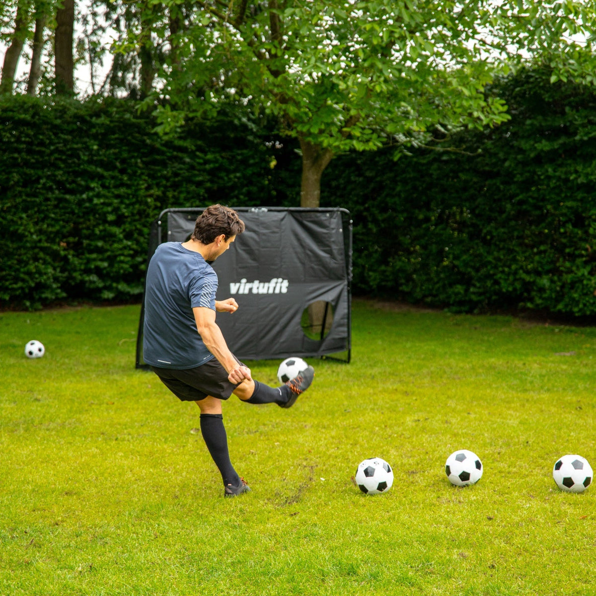 VirtuFit Voetbaldoel Pro met Doelwand - Voetbal Goal - 220 x 170 cm - Tweedekans